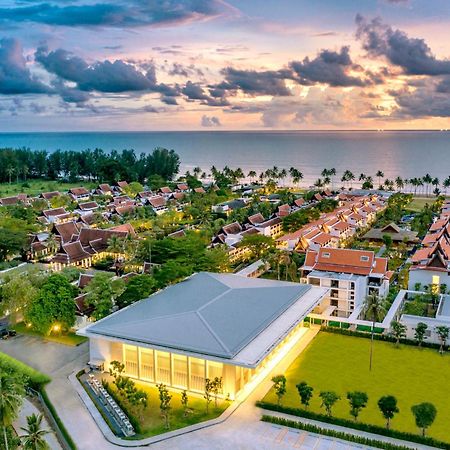 Jw Marriott Khao Lak Resort And Spa Kültér fotó Aerial view of the resort