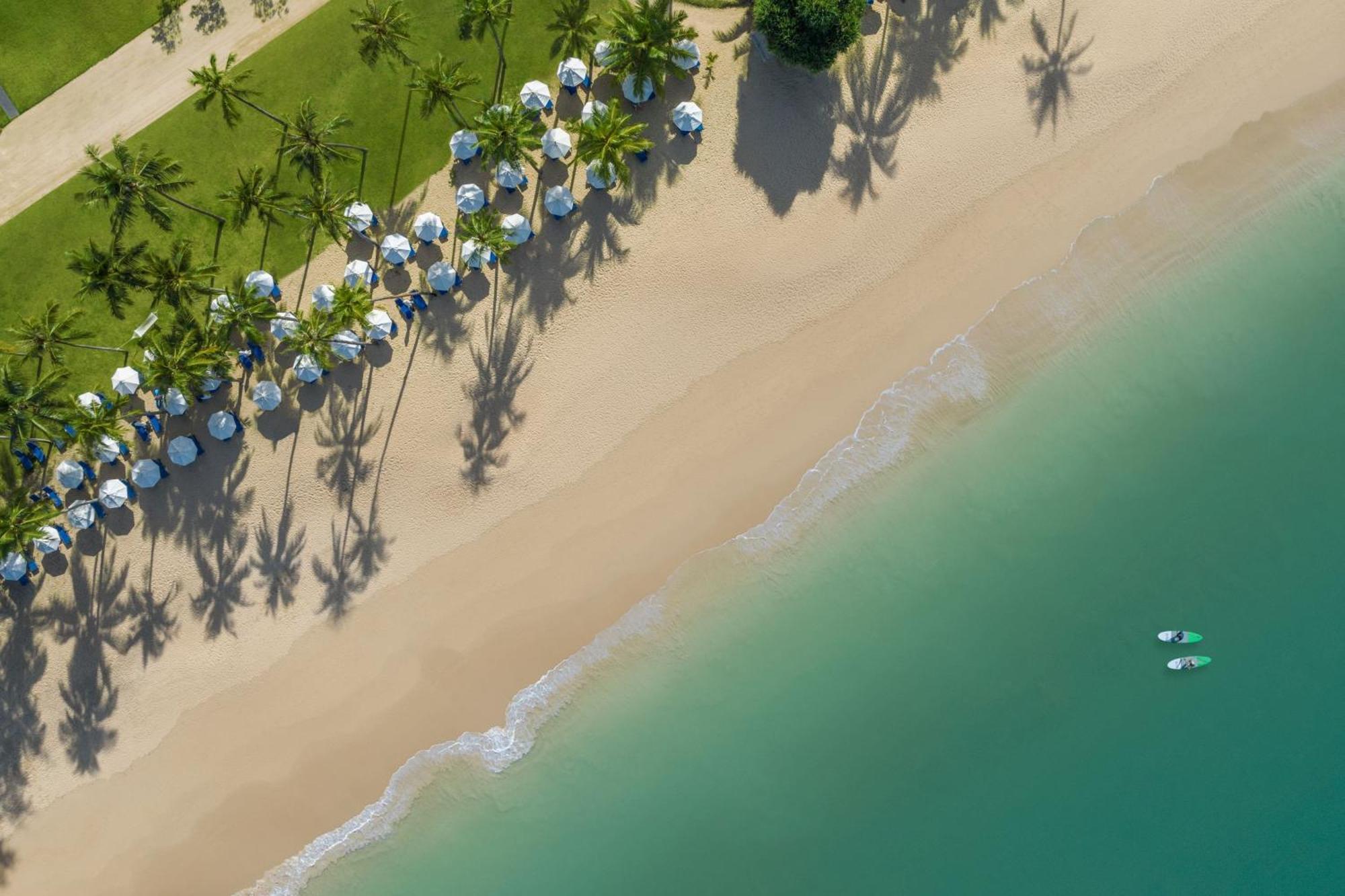 Jw Marriott Khao Lak Resort And Spa Kültér fotó Aerial view of the beach at the Four Seasons Resort