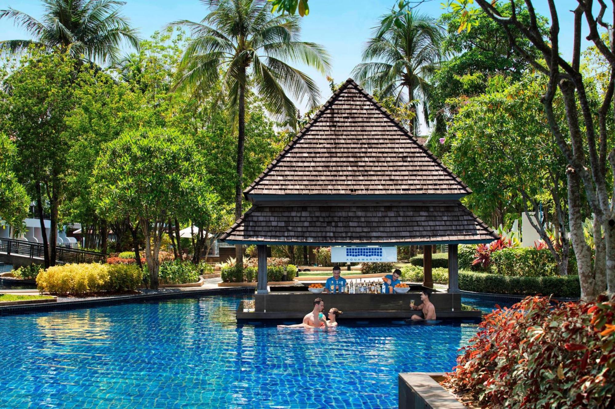 Jw Marriott Khao Lak Resort And Spa Kültér fotó The swimming pool at the Royal Thai Pool
